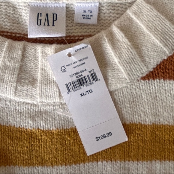 Gap Sweater Women’s Size XL Happy Striped Multicolor Rainbow Crewneck cozy NWT - Picture 7 of 8
